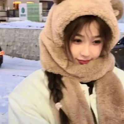 眼里余光都是你